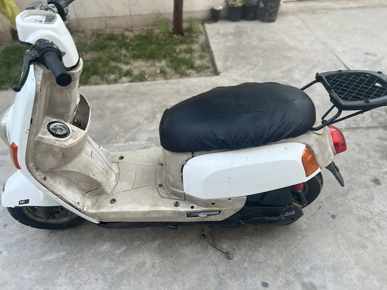 ماكس بوليسي للبيع بوشه 49 مفتوحه مره وحده كهربائيات شغاله سلف هندر اشاير لايت عالي ناصي  سطاب شغال الدراجه نقصه قبق بانزين ومدكر كدام السعر 650وبيهه مجال مكاني البصره الجزيره ***********
