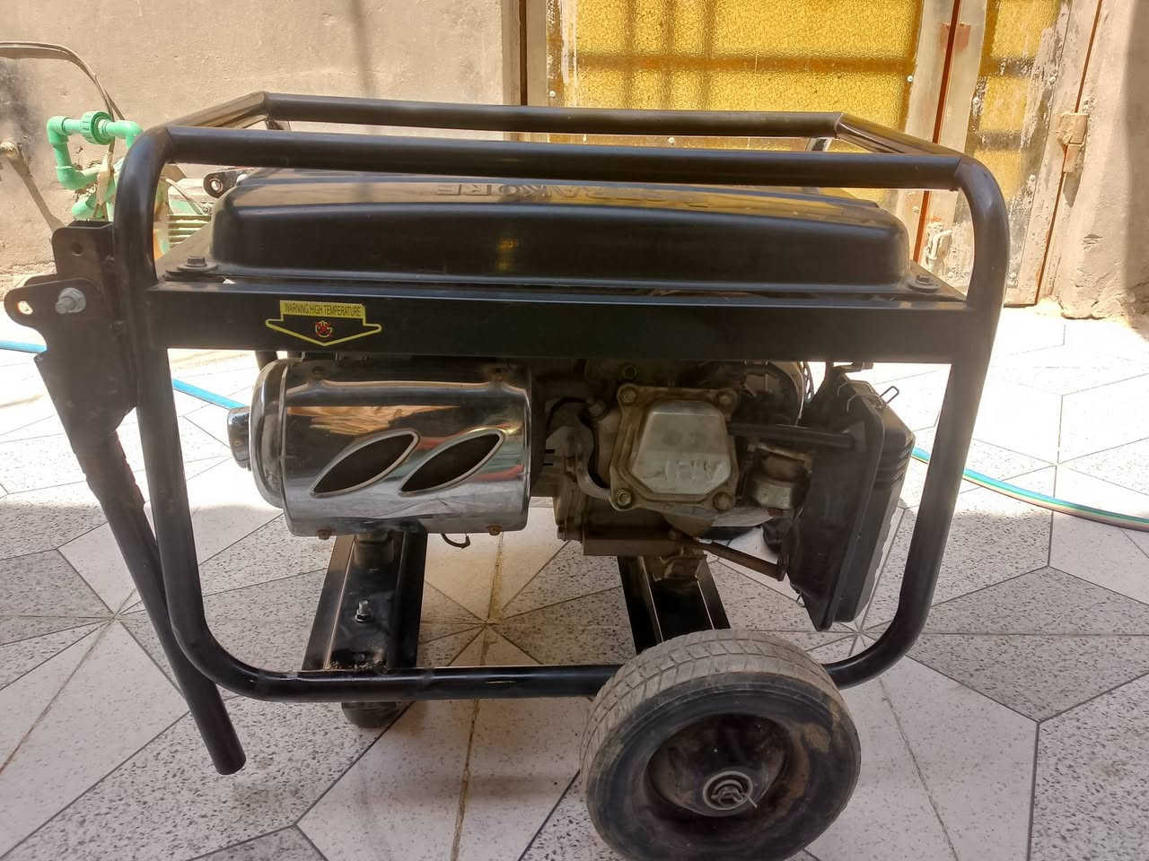سلام عليكم مولده للبيع سلف هندر شغاله توليد بيت كامل شغل سعر 200 وبيه مجال مكاني شافعيه شراي هاذه رقمي ***********
