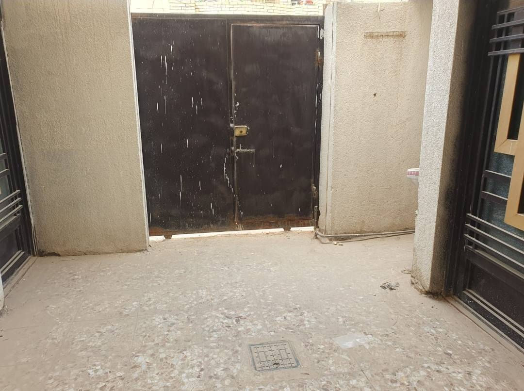 مشتمل ١٠٠م مربع طابق واحد أجار بالاسكان العسكري مقدمه شهرين
***********
