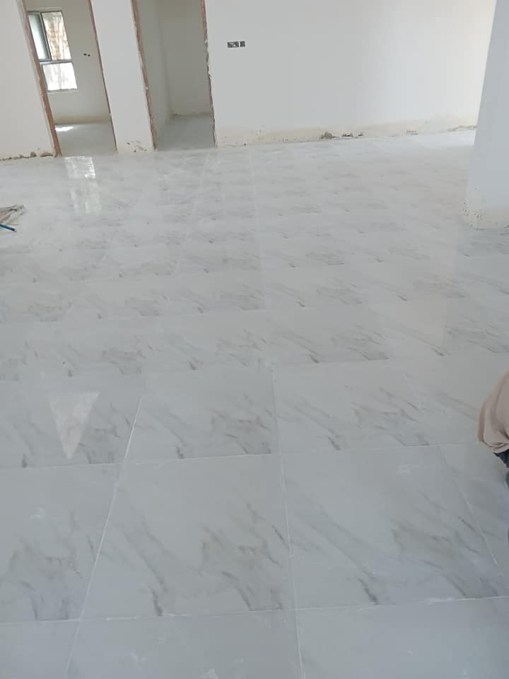 خلفه سيراميك ارضيه جدران بايات واجهات شغل درجه اولى وأسعار مناسبه ***********
