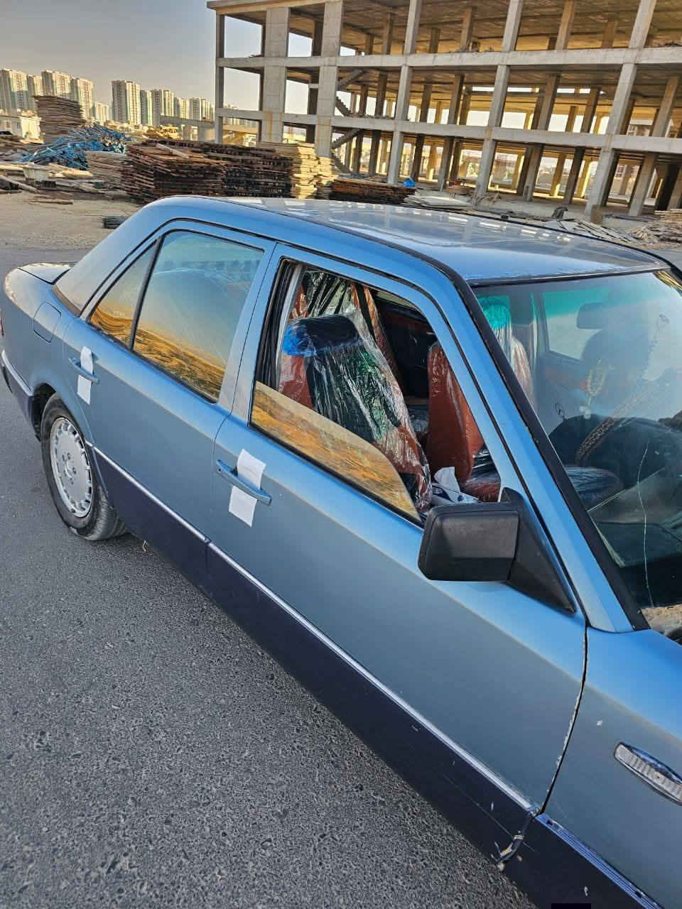 سياره مارسيدس للبيع محرك بطه وكير اوتماتيك رقم بغداد
موديل 85 السنويه جديده  ل2030الرقم جديد الماني
 رقم الهاتف ***********واتساب واتصال  والسعر 35وبيه مجال
