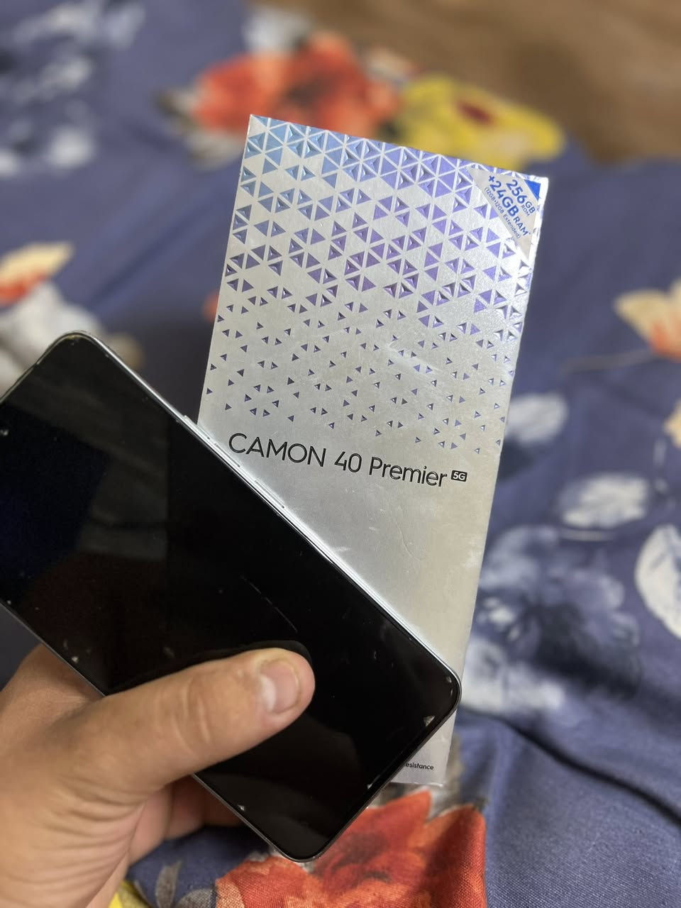 السلام عليكم
نكنو كامون 40 بريمير 5g مستعمل نضيف
مواصفات الجهاز
شاشة بدقة 144 هيرتز 1.5k
معالج ميديا تيك 8350 بدقة 4 نانومتر كاميرات ثلاثية بدقة 50 ميكا بكسل
ذاكرة 256 رام 24
شغل ببجي 120 فريم
يحتو على زر الذكاء الاصطناعي
مقاوم للماء والغبار بمعيار ip 69 و68
السعر ٤٥٠ او بي مجال للطيبين
العنوان بغداد التاجي سبع البور
رقم ***********
