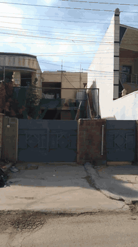 قطع ١٨٠ متر العامريه خلف المول ٢٥٠٠ دينار المتر 
***********
