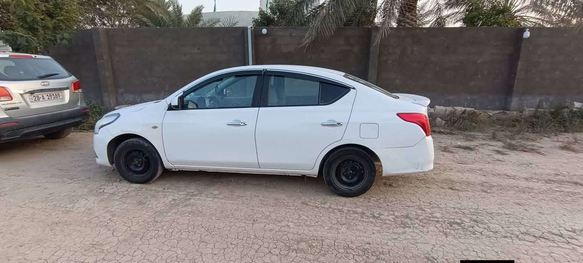 السلام عليكم نيسان سني هندي باب اول موديل 2020 سياره كفاله عامه طخت تكتك جاملغ امامي بدلته نفس لون بدون دواخل ولا لغد شرط ع فحص وجاملغ الاصلي موجود وشخط بل باب السايق سياره رقم اربيل وكاله او تحويل سياره تخم حداديه كارتون قبل يومين شادها تبريد ثلج معروف بصني التبريد مكينه كير كفاله ع شرط 
سعر 107 وبيها مجال قليل لشراي 
الاستفسار الاتصال ***********
مو شراي لا تعبني ما متواجد ع خاص المحاويل, بابل
