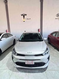للبيع فقط — السعر 120 وبيها مجال  كيا ريو 2023 / دخول جديد فئة LX مكين...