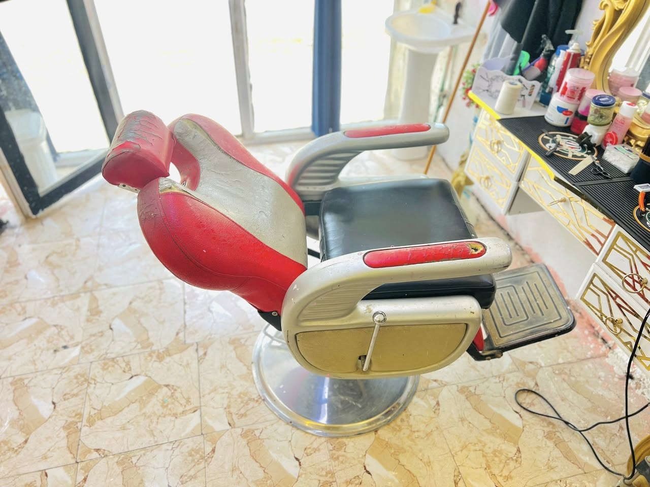 شبح للبيع فقط جك يعلي وينص عطل سعره ١٢٥ نضيف من دوشمه من صينية


**إذا كنت صاحب هذا الإعلان وتريد حذفه لأي سبب، رجاءا أرسل رسالة إلى الدعم الفني**