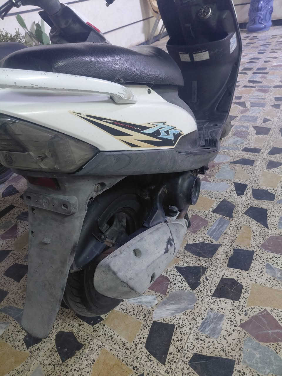 سلام عليكم
ماكس عدله دراجه رمبه 
العنوان بغداد البلديات 
السعر ٨٥٠
الرقم ***********
