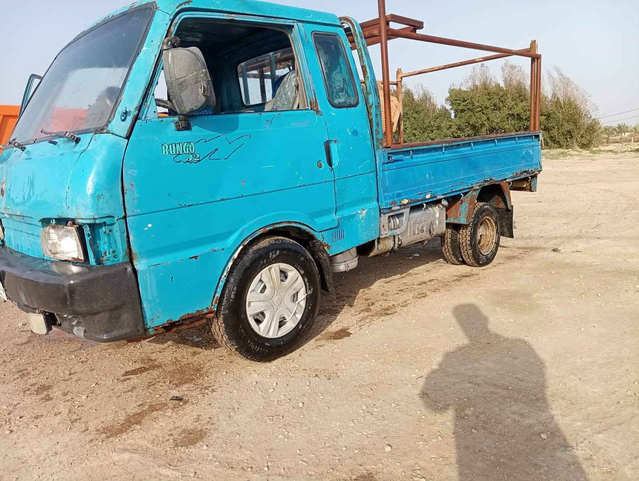 سلام عليكم كيا بنكو مديل 93 مكينه كير حداديه تخم تاير مكفولات مكان السياره بابل  القاسم.  السعر ٣٤ وبيه مجال حك الجيه ***********
