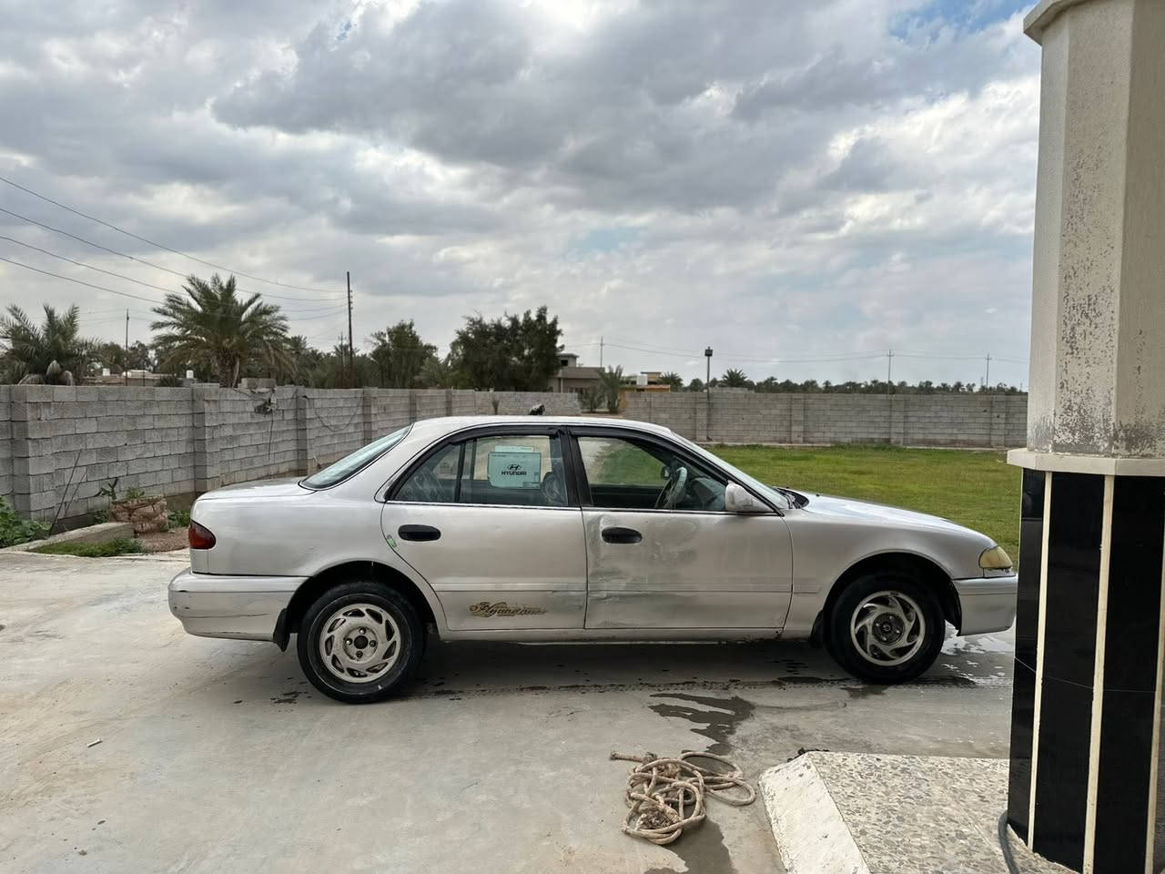 سلام عليكم
للبيع سوناته تو موديل 93 سياره نضيفه بس باب بيهه دوشمه جديده محرك مكفول سياره جاهزه مابيهه اي نقص المكان بغداد السعر 45 وبيهه مجال الاستفسار على الرقم ***********
