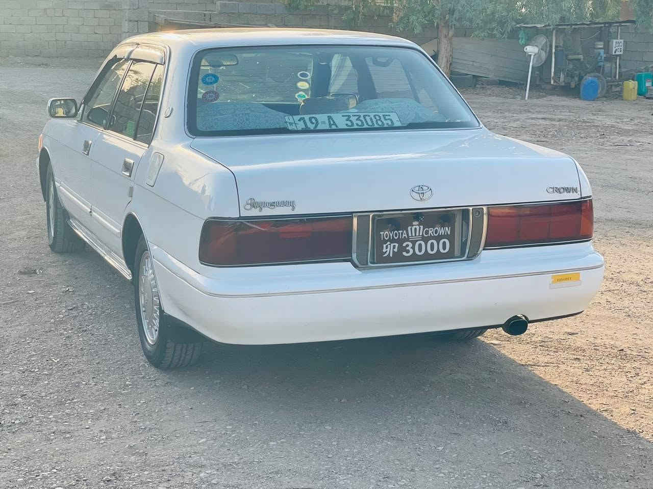 السلام عليكم أرنب طويل للبيع رقم كربلاء بسمي سنويه لحد ٣٠ السياره لاضربه ولا صبغ ولا تبديل ماعده الجاملغ الخلفي جهت العبري بيه طخه بسيطه تخم تاير تبريد حداديه كله جاهز السعر ٧٠ وبيه مجال حك الجيه مكاني واسط العزيزية للستفسار اتصل على الرقم ***********
