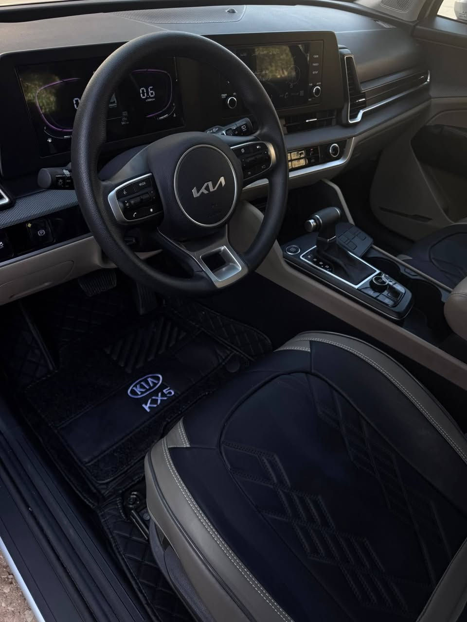 " بسم الله الرحمن الرحيم"
- KIA SPORTAGE 2025
- كيا سبورتاج موديل 2025 خليجي ⚡
- هاي لاين الفئه الثالثه  
- عداد    15   ألف كم فقط 👌
- رخصه سنتين و نصف 

- للتواصل فون أو واتساب/01150174737


**إذا كنت صاحب هذا الإعلان وتريد حذفه لأي سبب، رجاءا أرسل رسالة إلى الدعم الفني**