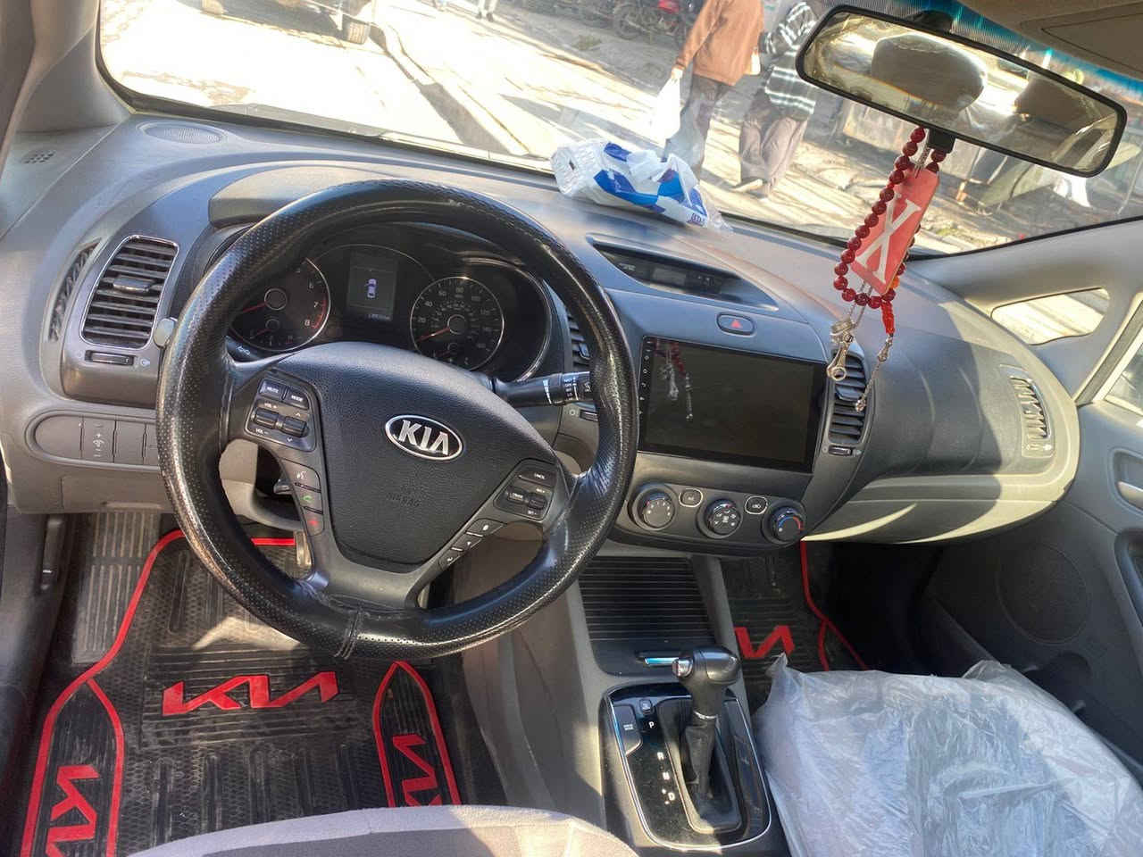 السلام عليكم
كيا فورتي 2017
محرك 2000
حادث بنيد سياره بدون ايرباك
مكاني بغداد
رقم اربيل تحويل مباشر
رايداها 117 وبيها مجال للشراي
***********
