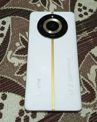 جهاز ريلمي 11برو 5g نظافه 90 السعر 250 07808497463