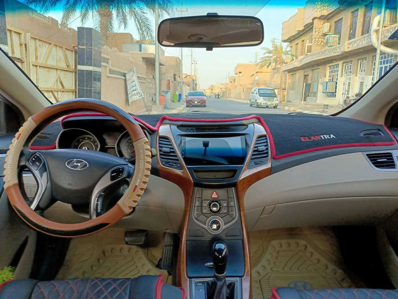 النترا 2015 محرك 1800 دوش خليجي  مابيها بس قطعه  وحدة السعر 130 ورقه السياره ب اسمي   ماشيه 140 بس مابيها كل نقص ابد  المكان فلوجه ***********
