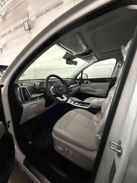 سورنتو 2025 زيروو ال4 سلندر 
اللوحات بغداد 
لون زيتوني
بانوراما 
محرك 1600 تيريو
4 كامرات
دوس خارجية 
جلد كشن حاربارد
داتا شو 
6 ابرباك
السعر 51750
اللوحات بغداد 
قمارة حديد 
كير عصا 
ويل 20
كرسي كهرباء وجنطة كهرباء 
السعر 
اللوحات اربيل 
بانوراما 
كير موس
ويل 19
كراسي كهرباء 
وجنطة كهرباء 
السعر 43200
افضل العروووض تلكوها يم الحارث
بغداد معارض النهضة مقابيل الدفع الربااعي 
***********
*********** ومات نهاية السنة
