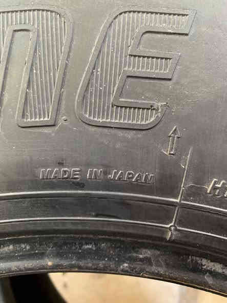 السلام عليكم للبيع تايرات زوجين حجم 16 برجستون ياباني نضيفات مكاني بغداد الحبيبية 
رقم الهاتف ***********
