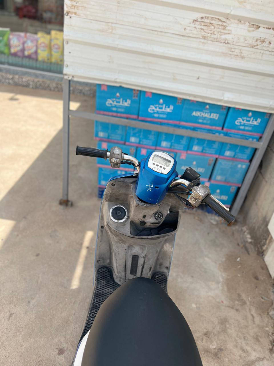 سلام عليكم بوليس  نوزل خذيته حاويه  صارلهه20يوم من نزلت كفاله عامه ختم واحد ويه لمكينه بيع سعر 950قفل  او مراوس بعدله اي ستفسار خاص واتساب ***********
