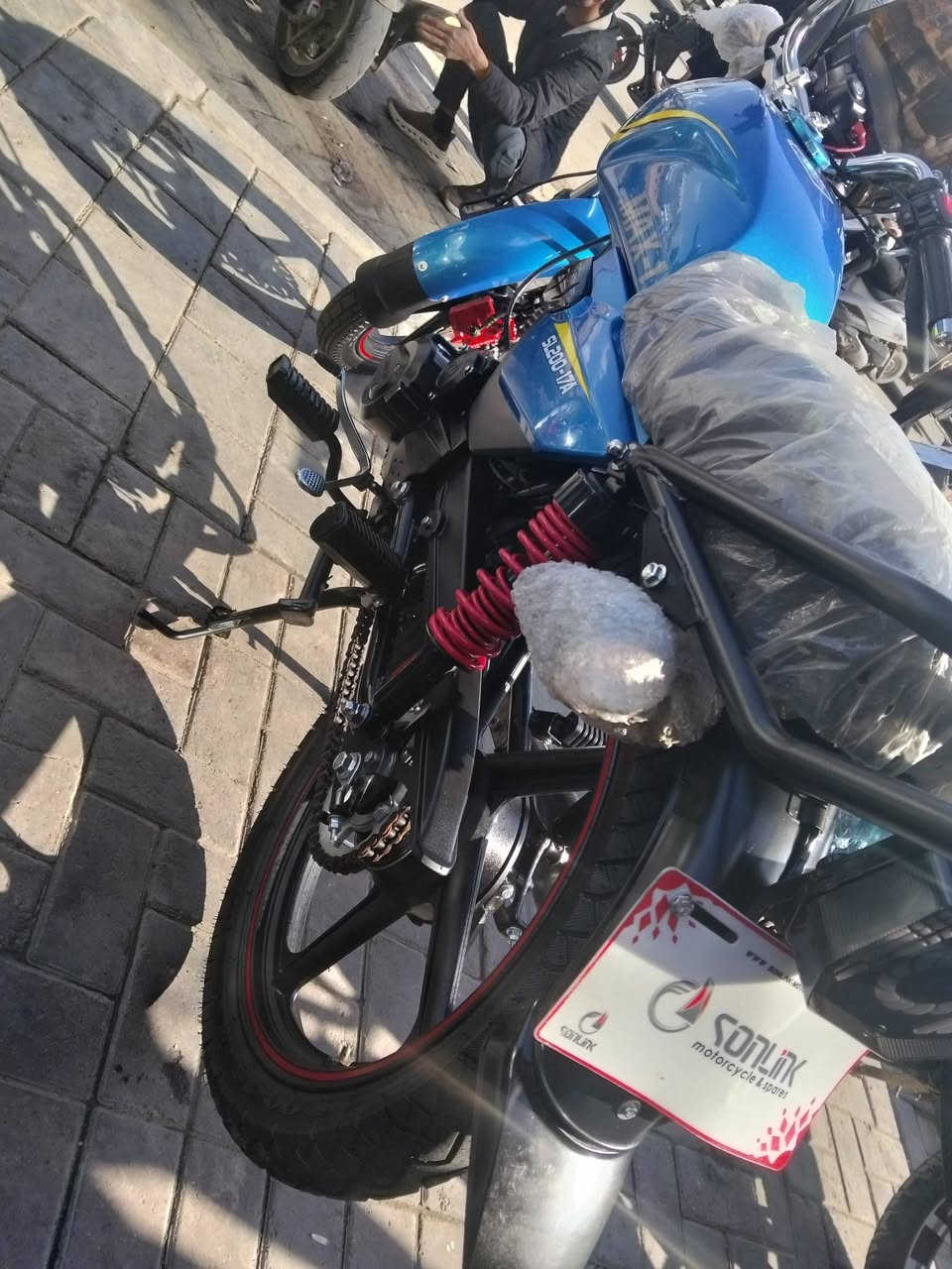 دراجه موديل 25 مقفوله كفاله عامه سعر 900 عنوان بغداد


**إذا كنت صاحب هذا الإعلان وتريد حذفه لأي سبب، رجاءا أرسل رسالة إلى الدعم الفني**