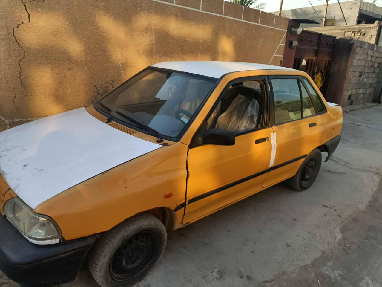 سايبا موديل 2013 بدون راعي
اتكفل عشائريآ وقانونيآ 
كير ومحرك نظيفات 
للبيع ب10 ورقات 
***********
مكاني بغداد
