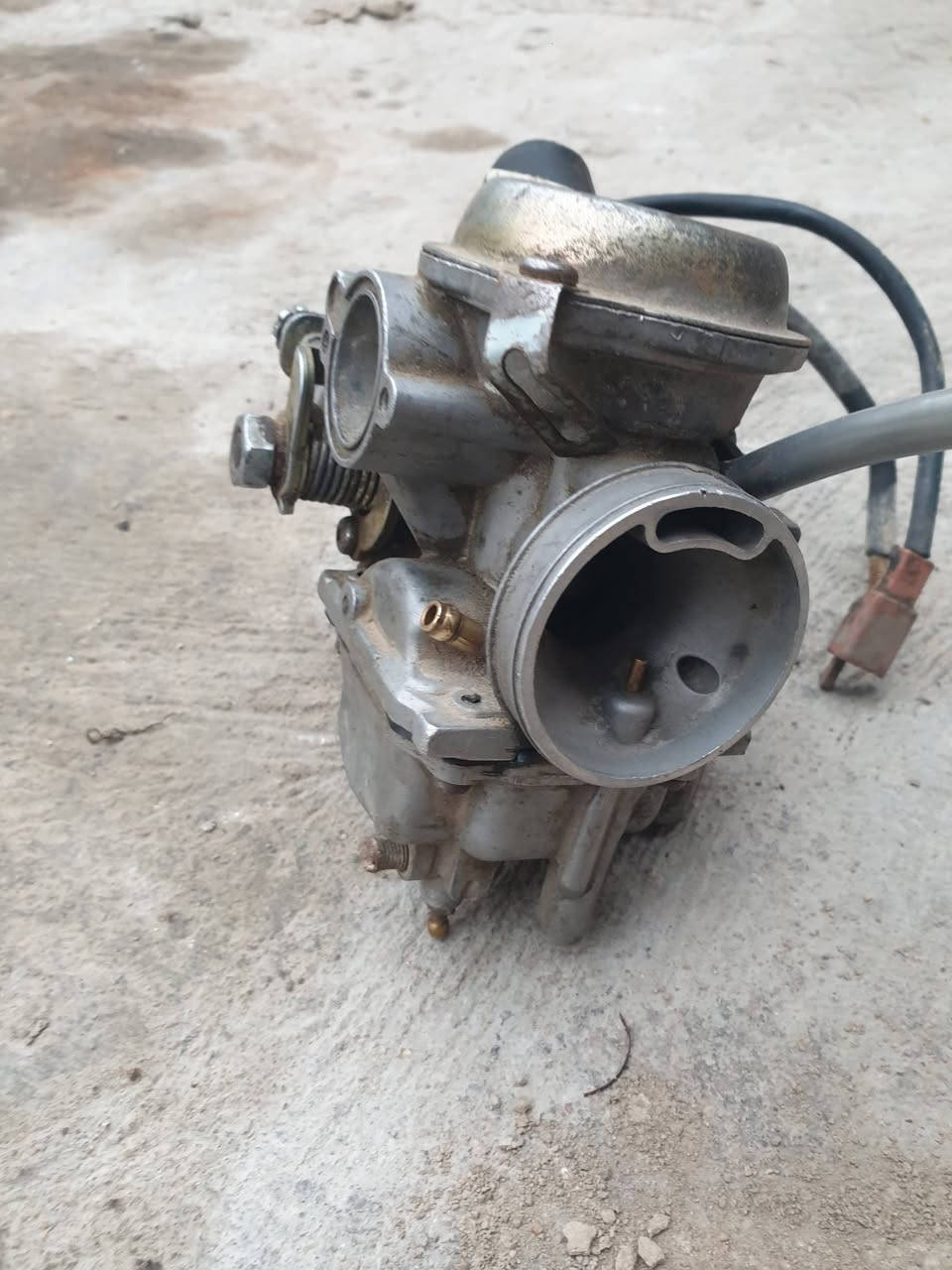 سلام عليكم  غراض دراجه فراشة لبيع لسعر خاص لمكان في ميسان مغربة لرقم ***********
