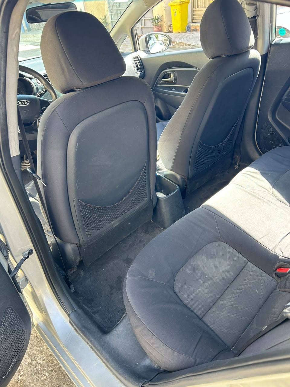 كيا ريو خليجي رقم بغداد بسمي هزه وسنويه جديده محرك ١٦٠٠دوش كير اوتوماتيك المكان حي الجهاد/الاطباء ،بغداد *********** بغداد, العراق
