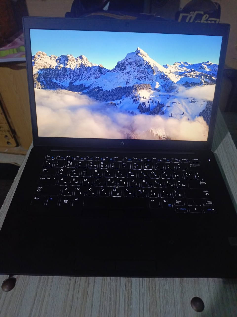 لابتوب DELL 7480 حديثة سوبر سلم
للمونتاج والتصاميم والبرامج الهندسية وكذلك للإلعاب
المتوسطة

معالج قوي كور i7 (جيل سابع)
هارد 256 SSD نوع (M2) أسرع هارد
رام 8 كيكا نوع(DDR4) أسرع رام
کارت شاشة شير 4 كيكا

بصمة
كيبورد ضوئي
كامرة HD
Full HD 14 شاشة

منفذ HDMI + منفذ تايب سي + منفذ سيم كارت + منفذ بطاقة ذكية + باقي المنافذ موضحة بالصور

1 حقيبة جديدة
2 ماوس نوعيه جيده
3 شاحن اصلي

✅للتواصل: ***********
