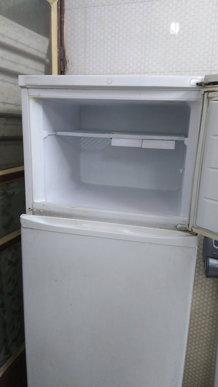 100 الف شغاله فقط اوتوماتيك تحتاج تبديل لان بس اجمد


**إذا كنت صاحب هذا الإعلان وتريد حذفه لأي سبب، رجاءا أرسل رسالة إلى الدعم الفني**