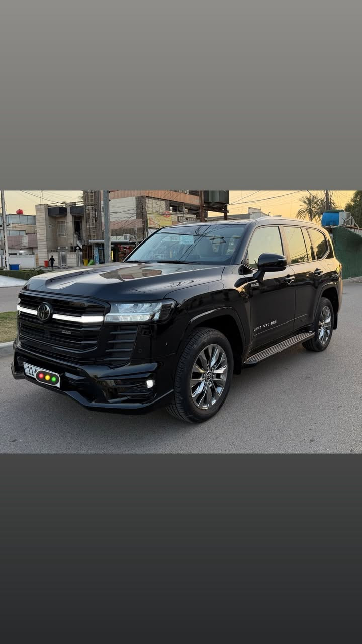 تويوتا لاندكروز 2025 GXR Black Edition.  (SAS)
Limited S

تويوتا لاندكروز 2025  Black Edition. GXR Limited s
(بلاك ادشن لمتدد s)
ضمان تويوتا العراق ( ساس )
فول مواصفات
كامرات محيطيه عدد 5
نقطه عمياء
رادار امامي 
شاشه حجم كبير
مكفوله كفاله عامه 
مغلفه ppf بالكامل ضمان 10 سنوات
عداد المسافه 10000km
السعر 78000$
العنوان بغداد السيديه
الاتصال 0770333080


**إذا كنت صاحب هذا الإعلان وتريد حذفه لأي سبب، رجاءا أرسل رسالة إلى الدعم الفني**