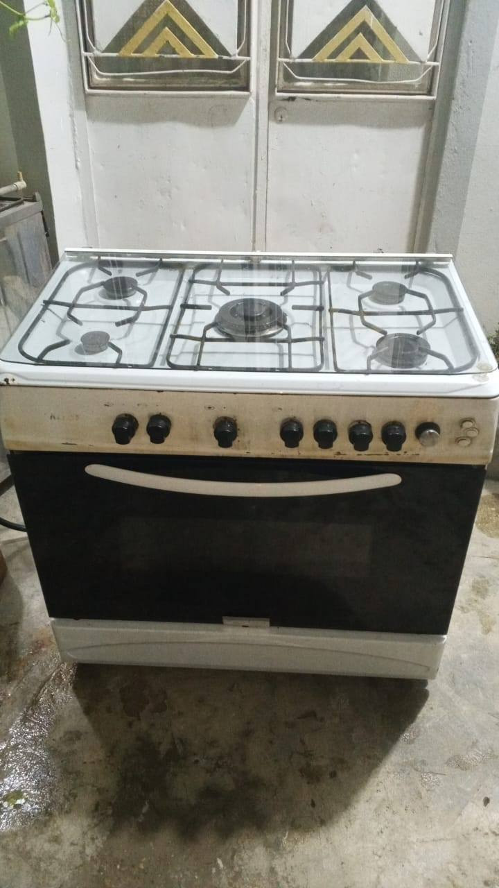 للبيع طباخ 5عيون نضيف ع فحص فرن فوك وجوه شغال السعر 95 شراي يجي خاص المكان بعقوبه منطقت الحديد توصيل موجود


**إذا كنت صاحب هذا الإعلان وتريد حذفه لأي سبب، رجاءا أرسل رسالة إلى الدعم الفني**