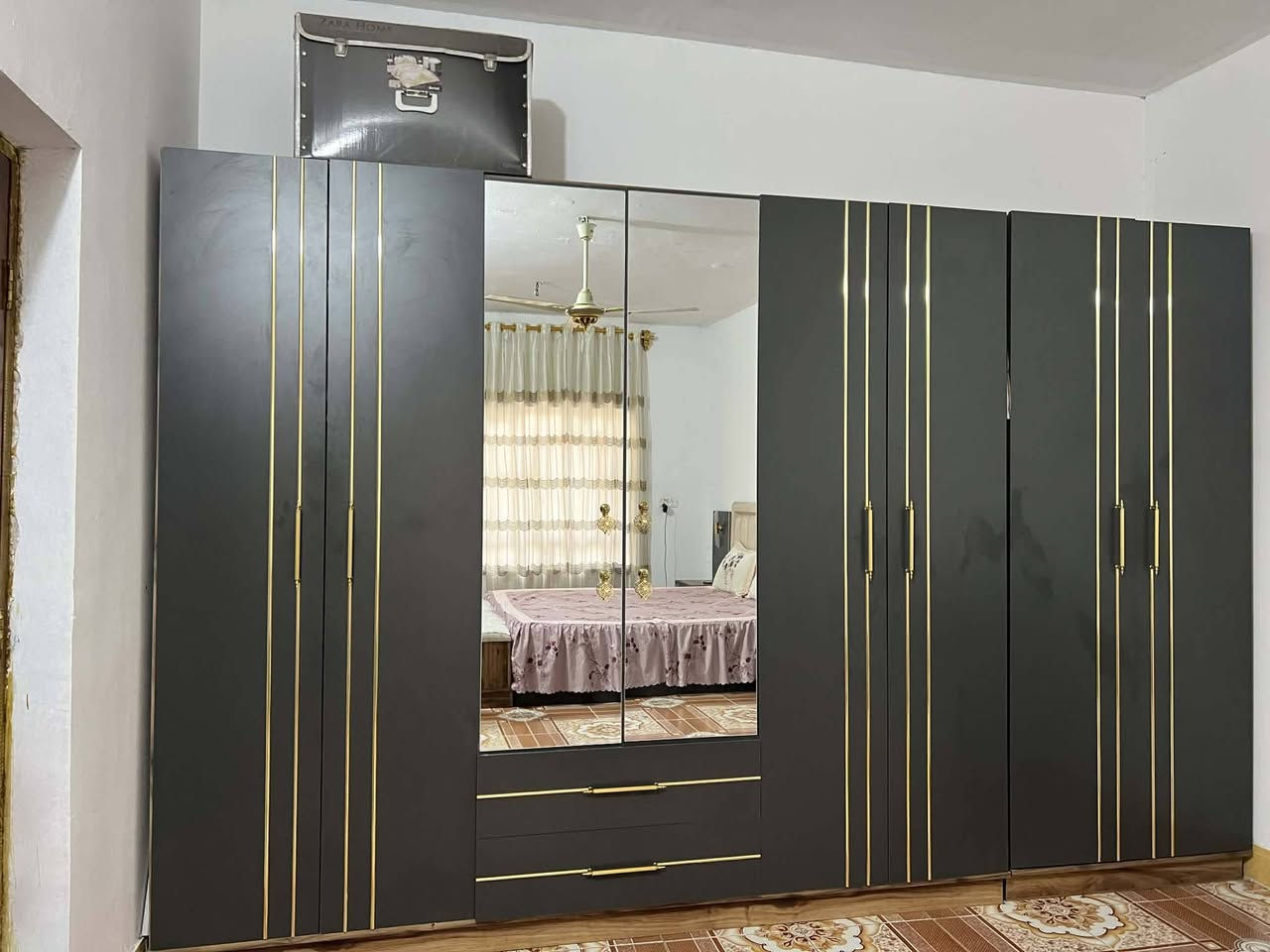 رايدتها ب مليون وبيها مجال
صاج تركي  مشترينها بمليونين و200 ضخمه مكان ديالئ


**إذا كنت صاحب هذا الإعلان وتريد حذفه لأي سبب، رجاءا أرسل رسالة إلى الدعم الفني**