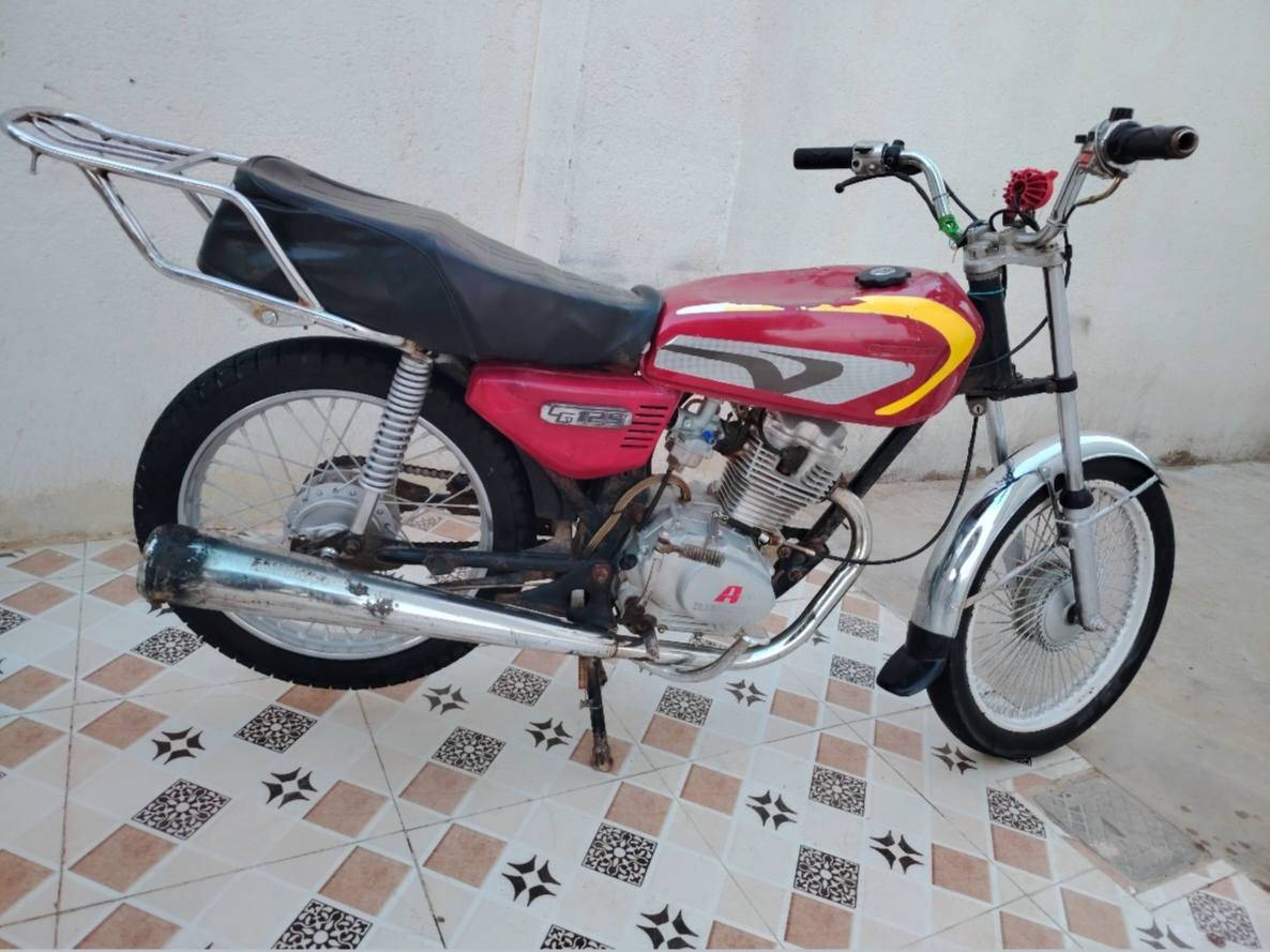 نامه موديل 2019 كلك مكفوله نضيفه الدراجه وجاهزه مانقصه شي سعر 250 وبيه مجال قليل مكاني قضاء النصر
شراي اتصل ***********
