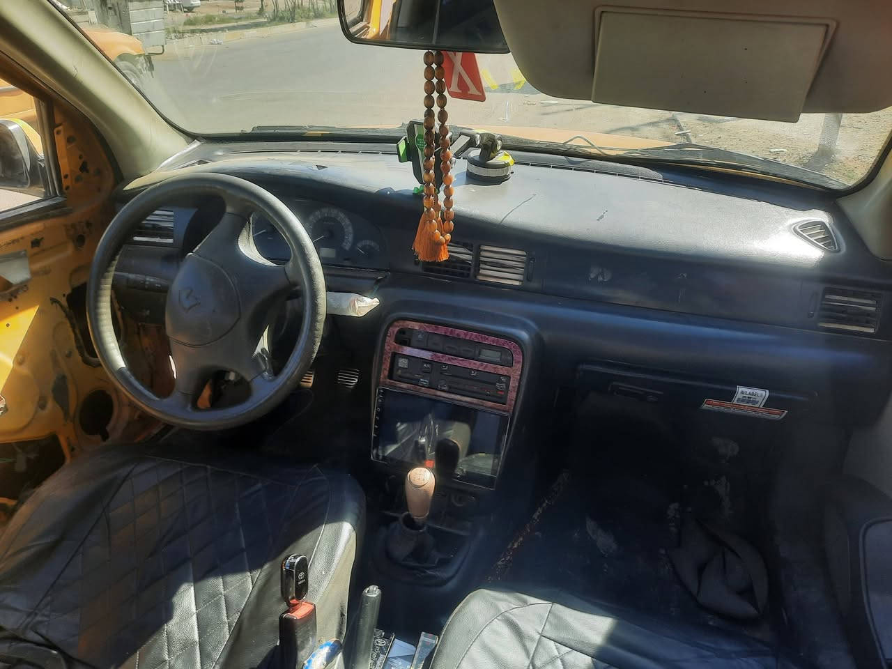 سلام عليكم سياره سمند 10سياره بيها صوت بل مكينه او بيها ضربه بل باب لخلفي او امامي سياره شلعه او معدل بس بيها صوت بل مكينه او سياره نصبه حلوه بس ضربه عامه عليها او هيئه او غرامه 600سعر السياره 18او بيها مجال مكاني بغداد الحسينيه اتصل او بيك خير او تدلل ***********
