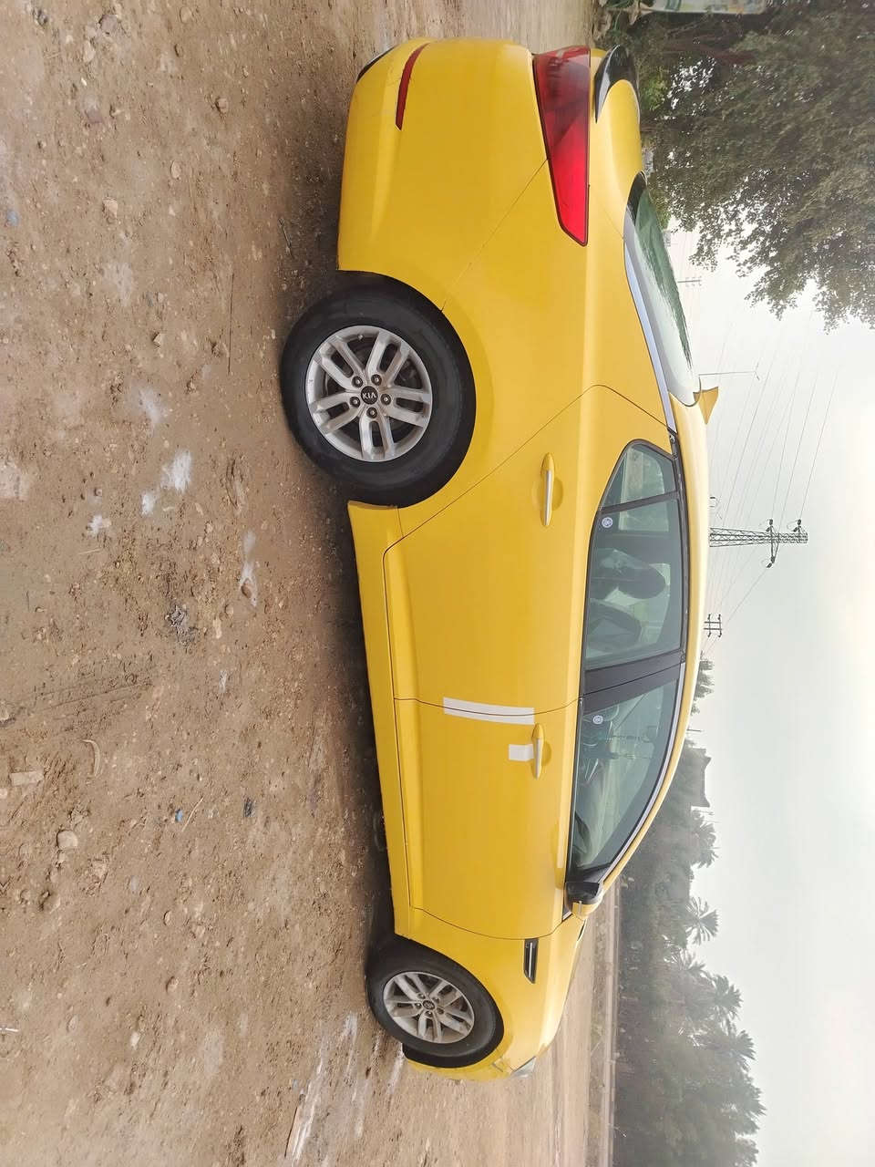 السلام عليكم اوبتيما 2013 أمريكي مكينه 2400 4حساسات رقم بغداد مصفره هيئة وغرامات مداور بأي وقت بيه جاملغ الأمامي وبنيد فقط السعر 100وبيه مجال للشراي مكان ديوانيه قضاء عفك للاستفسار أكثر الاتصال علئ الرقم ***********
