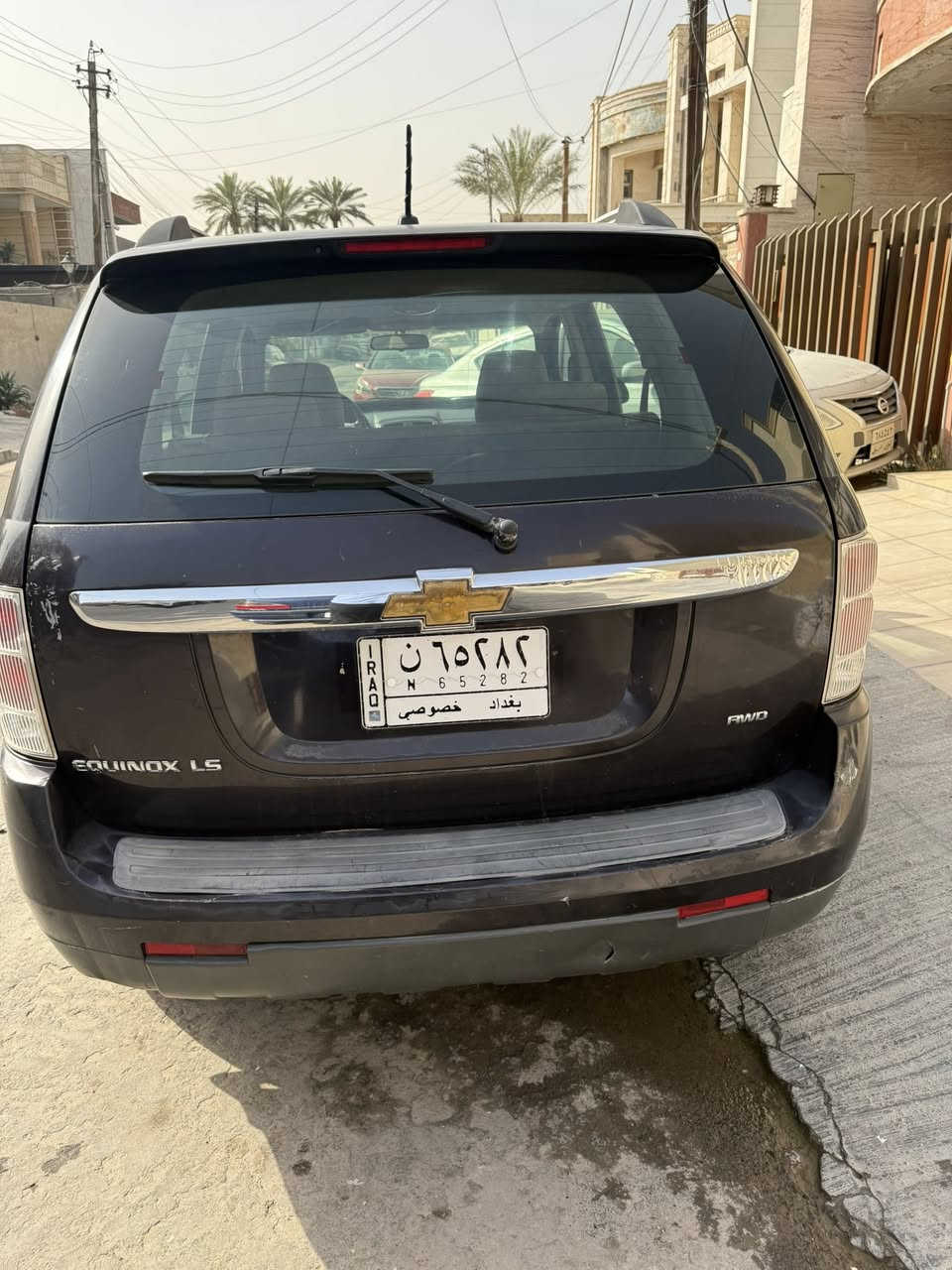 شوفر اكيو نيكس 2007
وارد امريكي 
مكينه كير كفاله 
تبريد شغال 
جاهزه 
السعر 65$ 
مكان السياره بغداد حي الجامعه 
☎️ ***********
