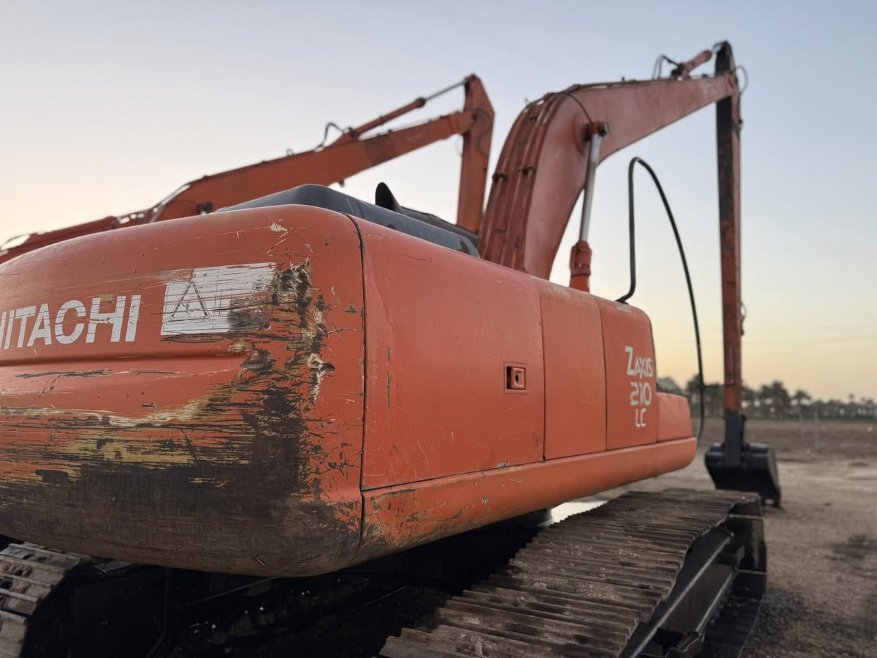 السلام عليكم                                                                               للبيع حفارات زت (210Lc)✅✅
2005__2006
مكفولات🥇
!!حسب الرغبه ذراع قياسي او طويل
الموقع📍(بابل_النيل)
 

***********
***********
