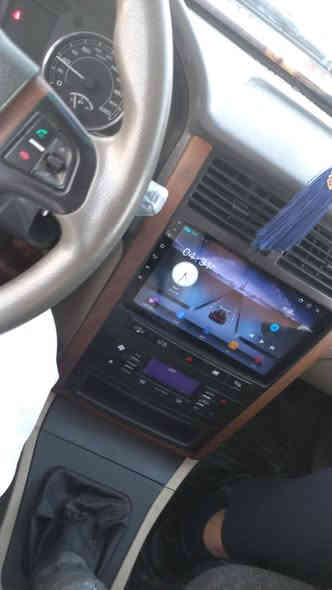 السلام عليكم
 شباب بيجو بارص 
موديل ٢٢ ماشيه ٧٨ مطلوبه الكفيل موضف مدني 
المكان البلديات السياره بيه طخه بلباب الوره السايق وما مصلحه غاز بانزين السياره مكفوله كفاله عامه من كلشي السعر ٦٥ الشراي يتصل  ***********
