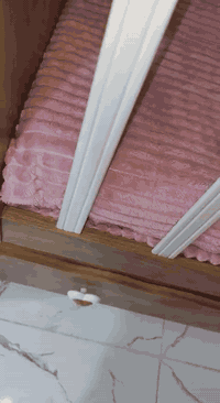 كاروك نضيف مامستعمل
ويا الدوشك مالته سعره 80 وبي مجال
الاستفسار ع رقم ***********
