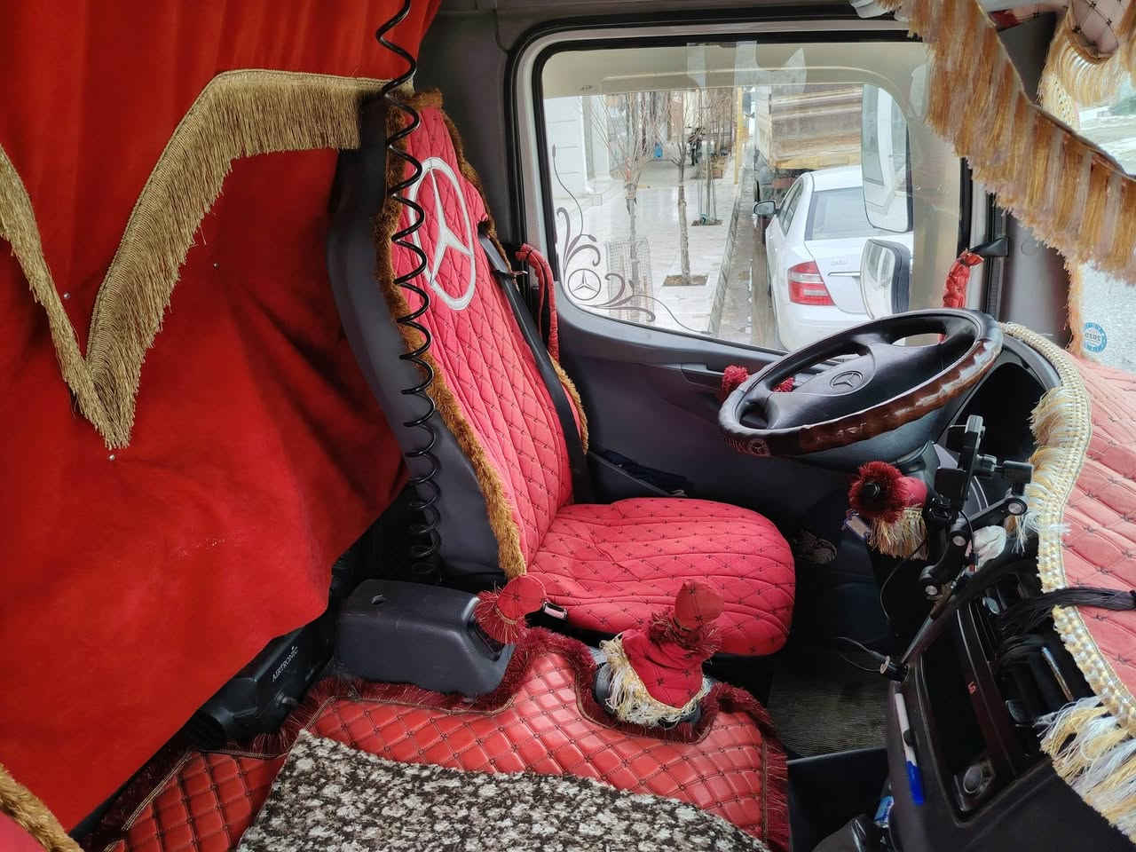 سلام وعلیک
8 برخۆ
6 بستۆن
ئەتیکۆ 2008   فول فول
هاف
جام کارەبا
تعدیل سورعە
دەزگاز
قفڵ ئەکسل
 بۆیلەر
ژێر ئەترۆز
تەبرید
سەنەوی تازە
 
شەرتی گێڕ مەگینە ئەکسل
شوێن.پێنجوێن
***********
***********
