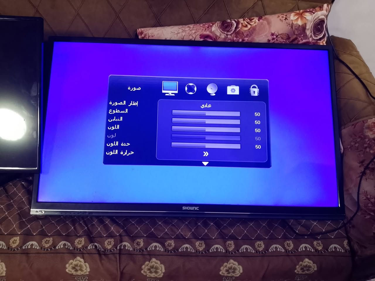 شاشات 42 و32 للبيع بدون نت العنوان الشرطه الخامسه رقم الهاتف ***********
