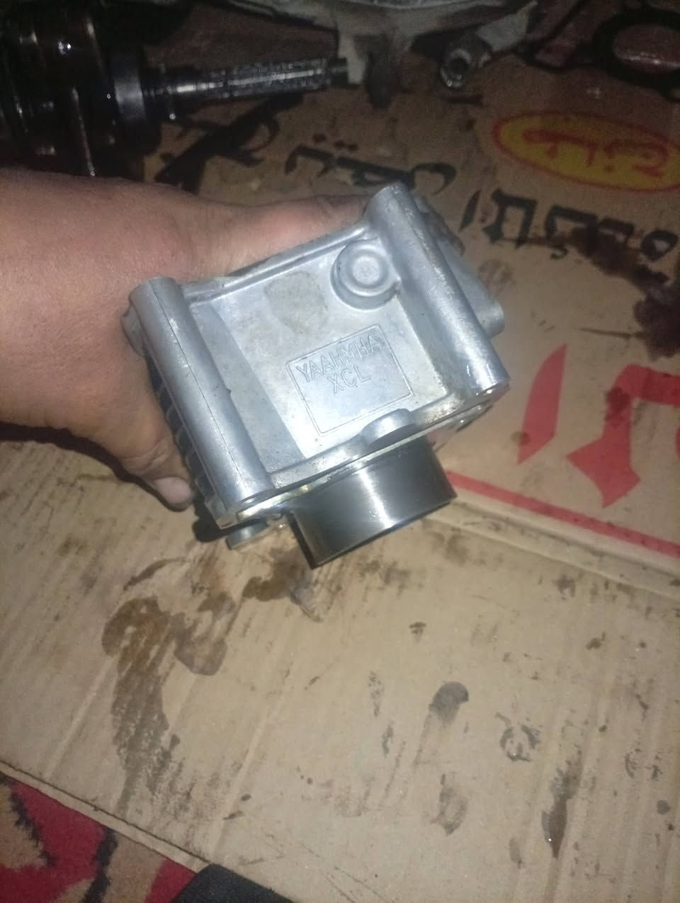 غراض مال محرك ماكس عام كلة مال تفصيخ من عدة البوشة و البستم و كلة مشتغل قليل
1-مصاطر مال تفصيخ السعر 10 الف
2-كور مجدد ولفات السعر20 الف 
3-اويل بم دهن شغال بس جيب و شد السعر 5 الف
4-نص محرك مال تفصيخ السعر 25 الف
5-رولة بيهة شوية ملعب السعر 10 الف 
6-زنجيل مال تفصيخ السعر 3 الف 
و الاسعار كلهة بيهة مجال


**إذا كنت صاحب هذا الإعلان وتريد حذفه لأي سبب، رجاءا أرسل رسالة إلى الدعم الفني**