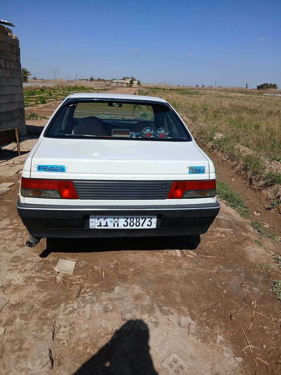 السلام عليكم سياره باسمي بلاديه جير ومكينه خير من الله مكفولات سياره 2010 سنويه لل 2030 سياره رقم انجليزي باسمي صفر غرامات مكان سياره ديالى خان بني سعد السياره كلها بلاديه رقم الهاتف ***********
