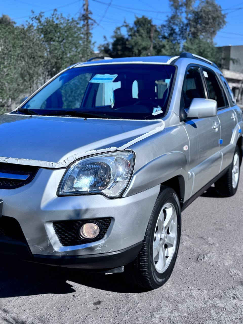 السلام عليكم البيع كيا سبورتج موديل ٢٠١٠ سياره جديده بمعنى الكلمه جديده ❤‍🔥 سياره عل أيدي من ٢٠١٢ ولي هسه سياره كارتون فوووووول موصفات مال الدوليه العراقيه جلد أصلي TLX فوووول
مكفوله كفالة عامه لا صبغ ولا شخوط ولا تبديل ولا رصعات  ولا تكحيل ولا تبديل فقط رصعتين صغار بارد سياره نضافه ٩٩ ٪ بسمي ارقام جدد هزه جديده سنويه ٢٩ 
كتلوكات سويج ثاني موصفات 
جلد أصلي 
فتحه 
جي بي إس 
مري شفط 
باب كهربه 
محركه ٢٠٠٠ دوش 
ويل ١٧ كروم 
شاشه اصليه
تحكم ستيرن شهتين 
أربع دسكات 
تبريد بيانو 
كير مكينه كفالة مكاني بغداد جديده رقمي *********** ابو علي
