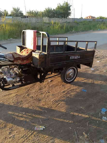 السلام عليكم للبيع موديل 13ستوته جاهزه للخير تعبان عليه اكثر من روحي كله جديد كله جديد اوراق اصولي متوازي عل بيعته السعر 1250مايعجبك السعر اكو كلشي بلسوك مكاني نجف حي الرحمه ‏‪***********‬‏اتصل
ماعدك رصيد راسلني 👇 للعلم مكينه مامفتوحه بس تفيلس

*********** واتساب
