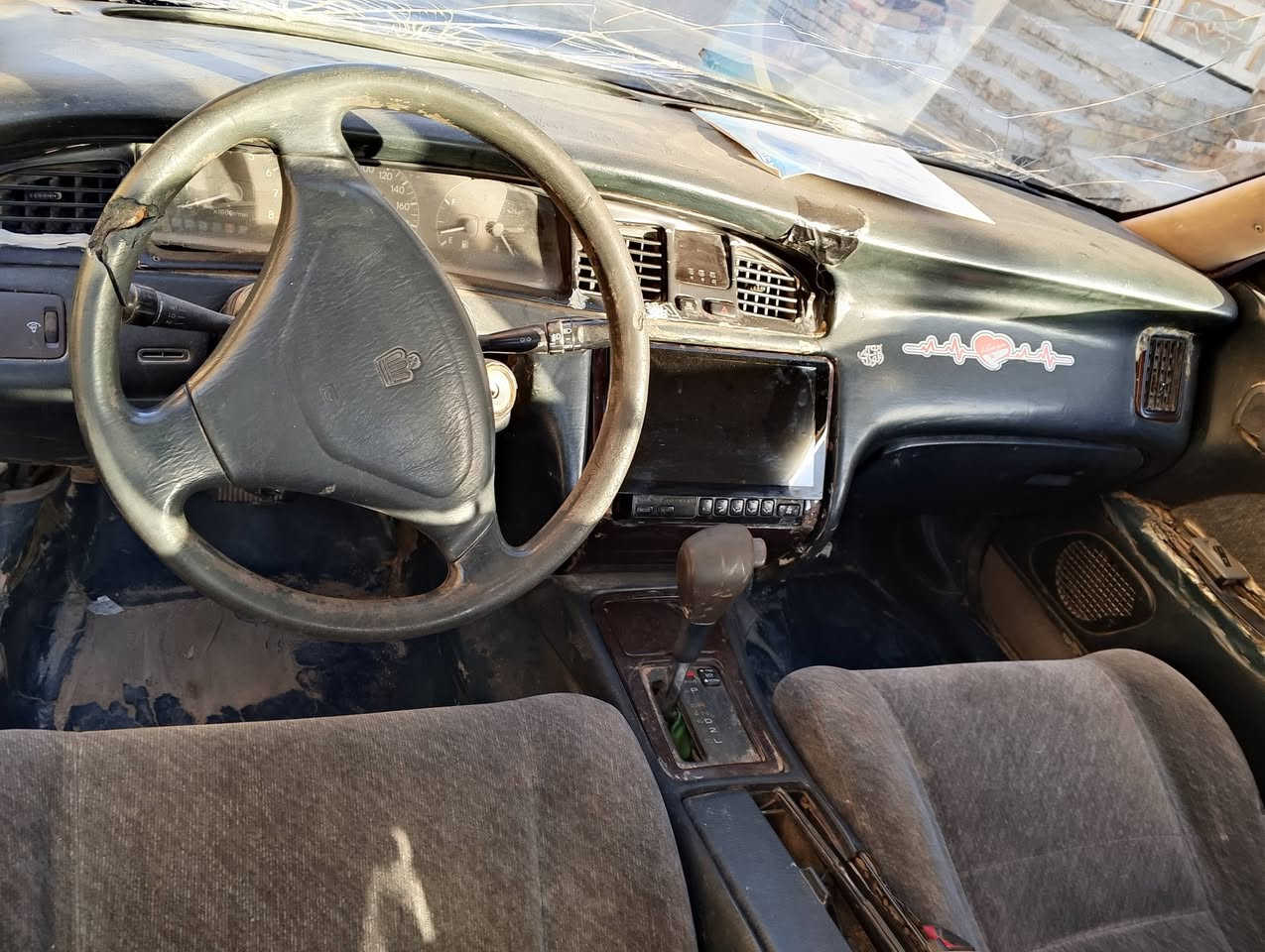 بطه للبيع محرك كير لاتنقيص ولا تبخير حداديه 70بلميه رقم بغداد سنويه ل ٢٨ مكان قلعه سكر رقم الهاتف *********** السعر 30ورقه وبيها مجال بسيط
