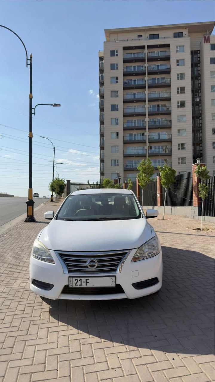 Nissan sentra 2019
خلیجی سفری شەریکەی نیسان 
یەک دەستە 
٦٨ هەزار کم ڕۆشتوە 
بێ بۆیاخ یەک پەلە کارتی هەیە 
سەنەوەی بەسەر نەچوە 
شوین : سلیمانی السليمانية, العراق


**إذا كنت صاحب هذا الإعلان وتريد حذفه لأي سبب، رجاءا أرسل رسالة إلى الدعم الفني**