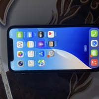 ايفون 11 • مبدل شاشه اصليه • نضيف