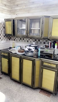 اعادة النشر بسبب الوعود الكاذبة كاونتر للبيع كامل مع السنك مرمر نظيف ج...