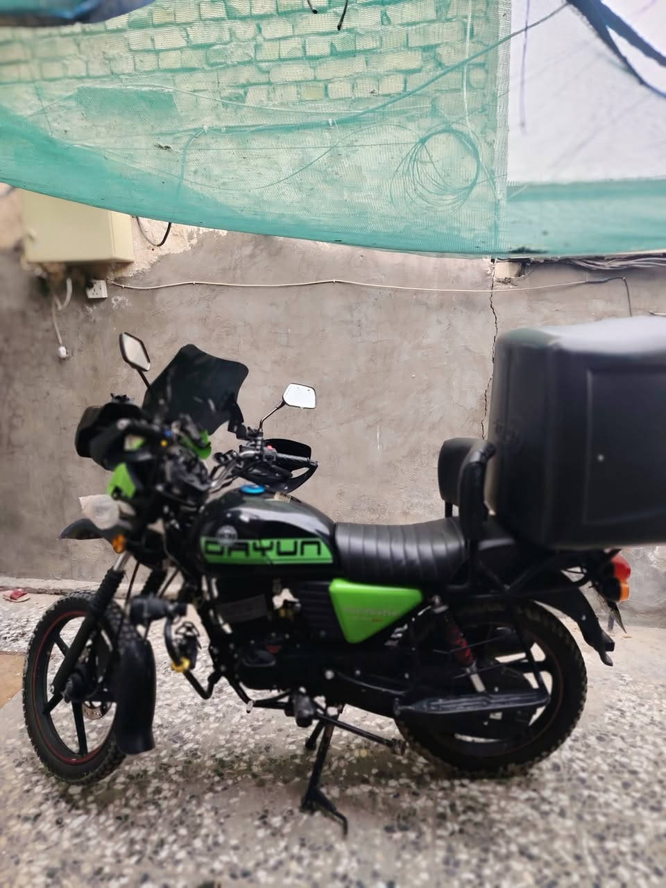 السلام عليكم من رخصت الادمن دايوان للبيع مرقمه انكليزي بسمي سنويه زيروه موديل 25 السعر خاص لاستفسار على هاذ الرقم ***********
