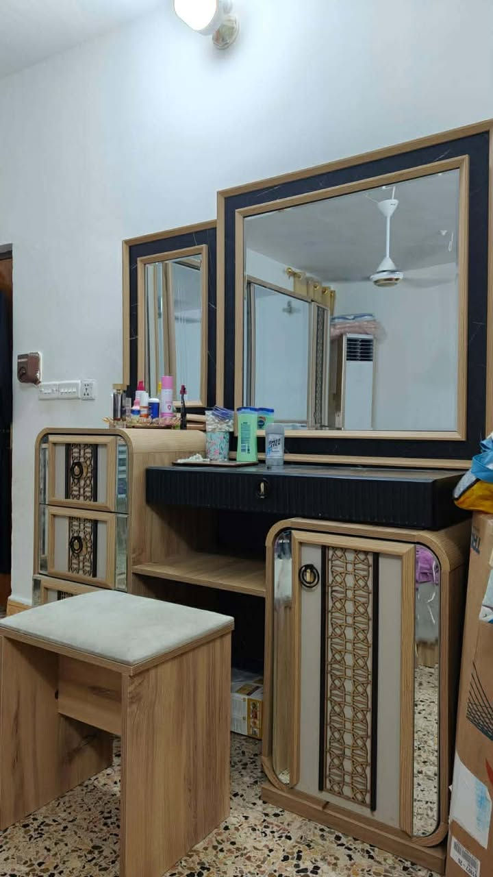 غرفه تركيه اصليه نظيفه 8قطع السعر850


**إذا كنت صاحب هذا الإعلان وتريد حذفه لأي سبب، رجاءا أرسل رسالة إلى الدعم الفني**
