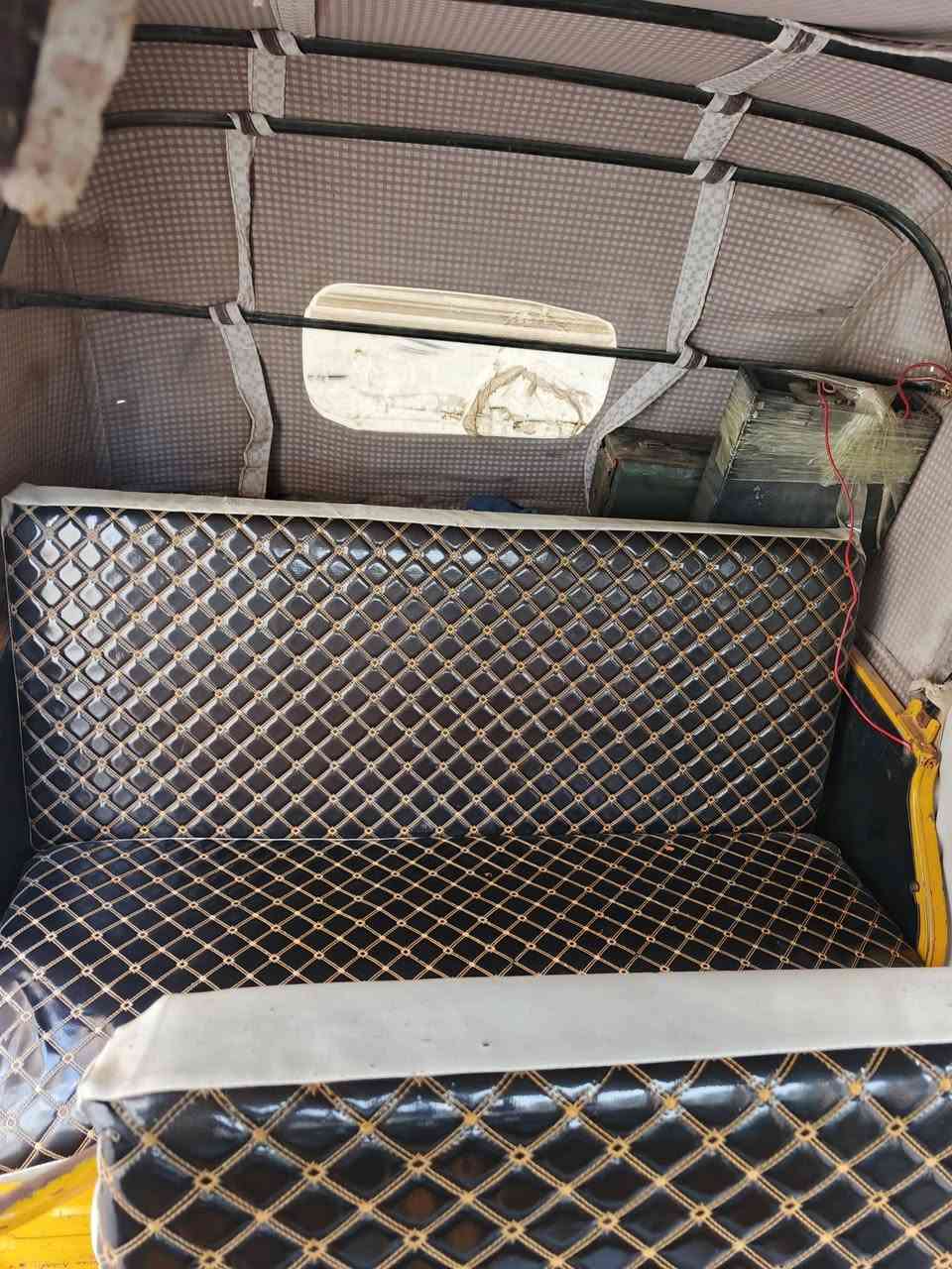 تكتك للبيع موديل 20 رقم وسنويه جاهزه العنوان بصره ابو الخصيب سعر 6 وربع وملاين بيها مجال للشراي
رقم ***********
